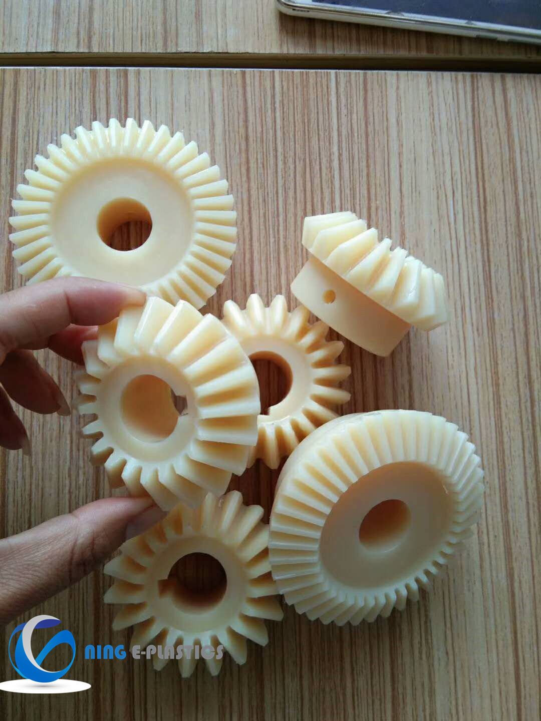 Factory Supply Customized Plastic Double Spur Gear