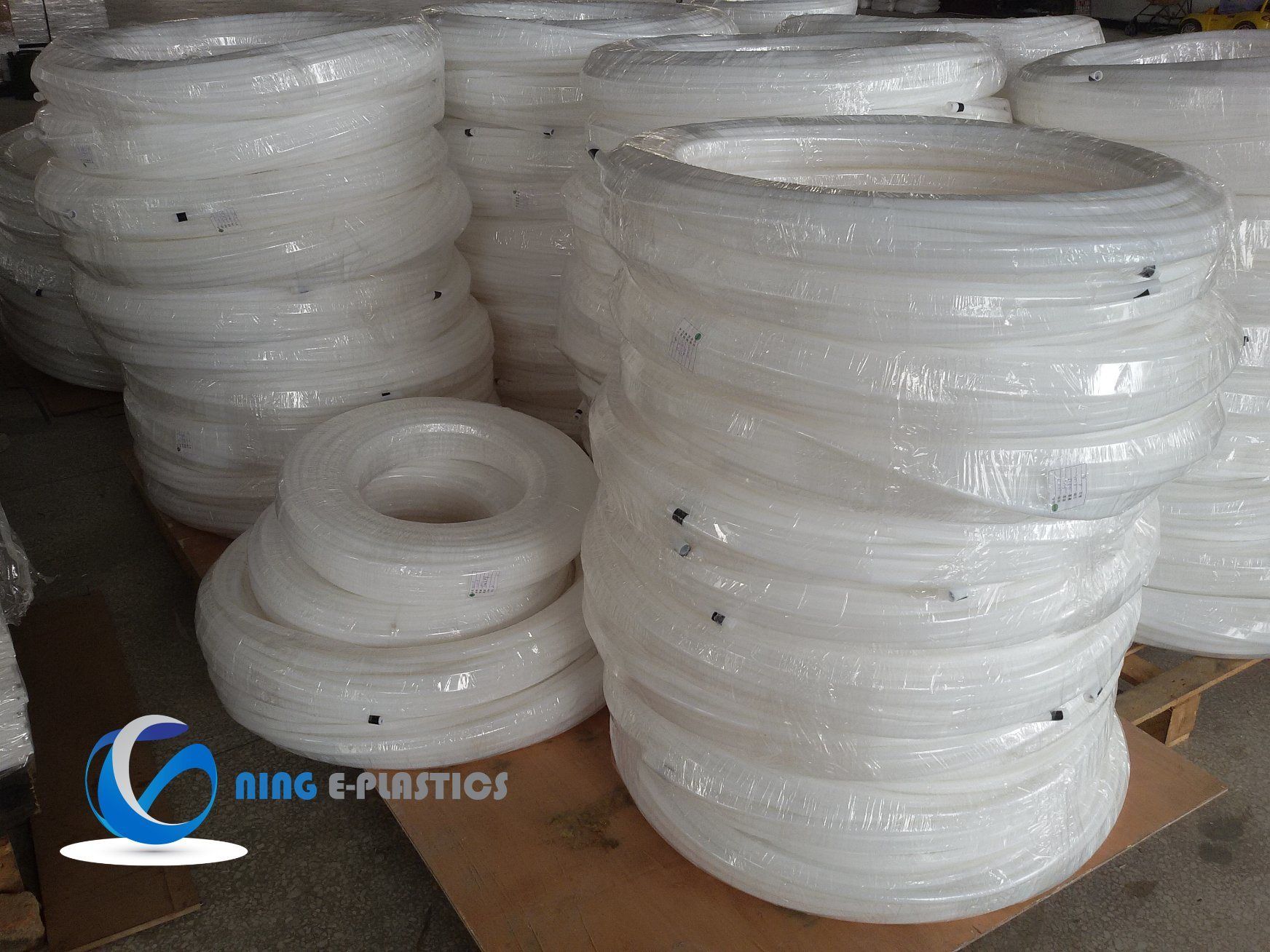 PTFE Tube PTFE Tubing PTFE Pipe for Liner