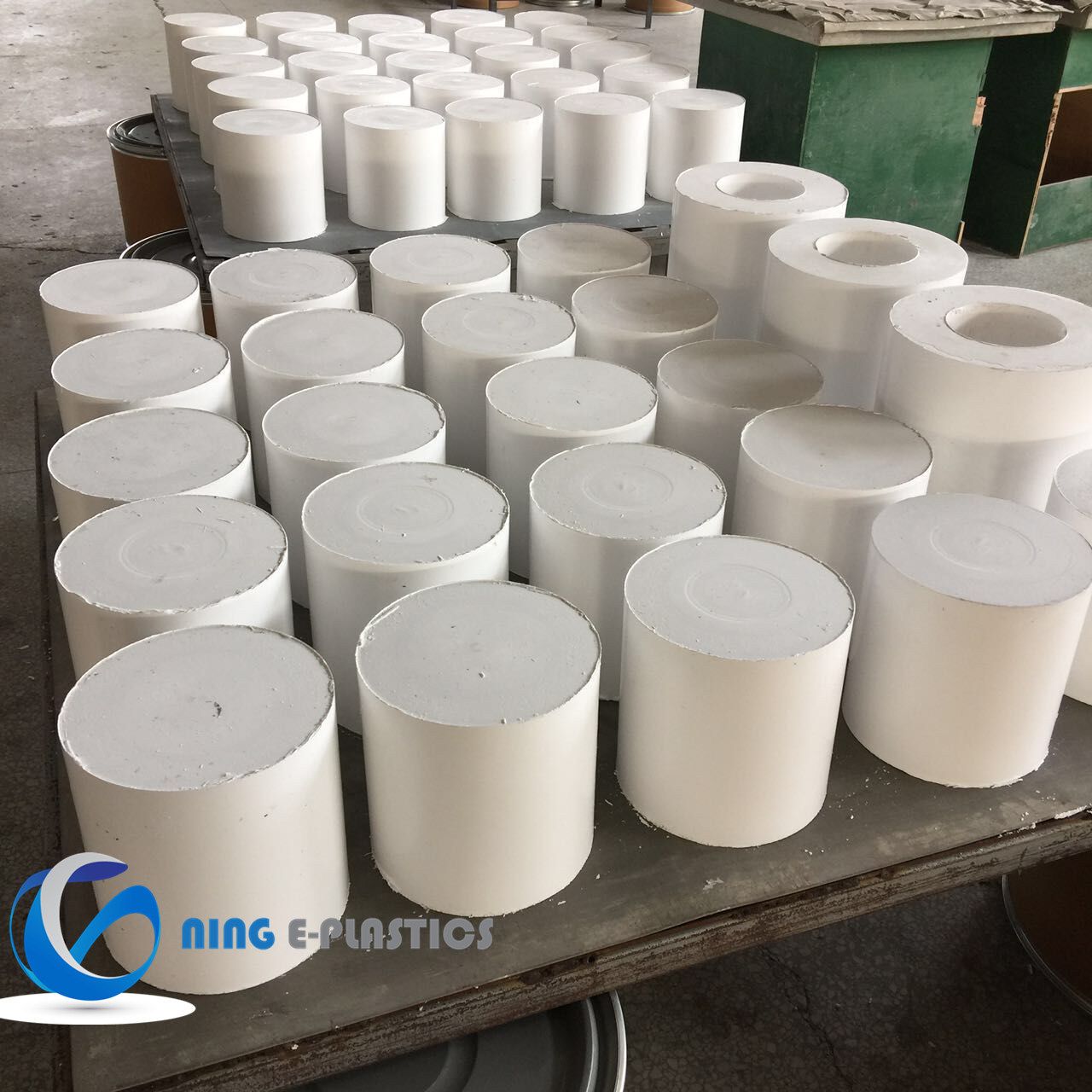 High Quality Pure White PTFE Plastic Teflon Rods in China